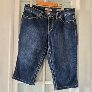 Nine West Vintage Size 12 Blue Denim Long Jean Short